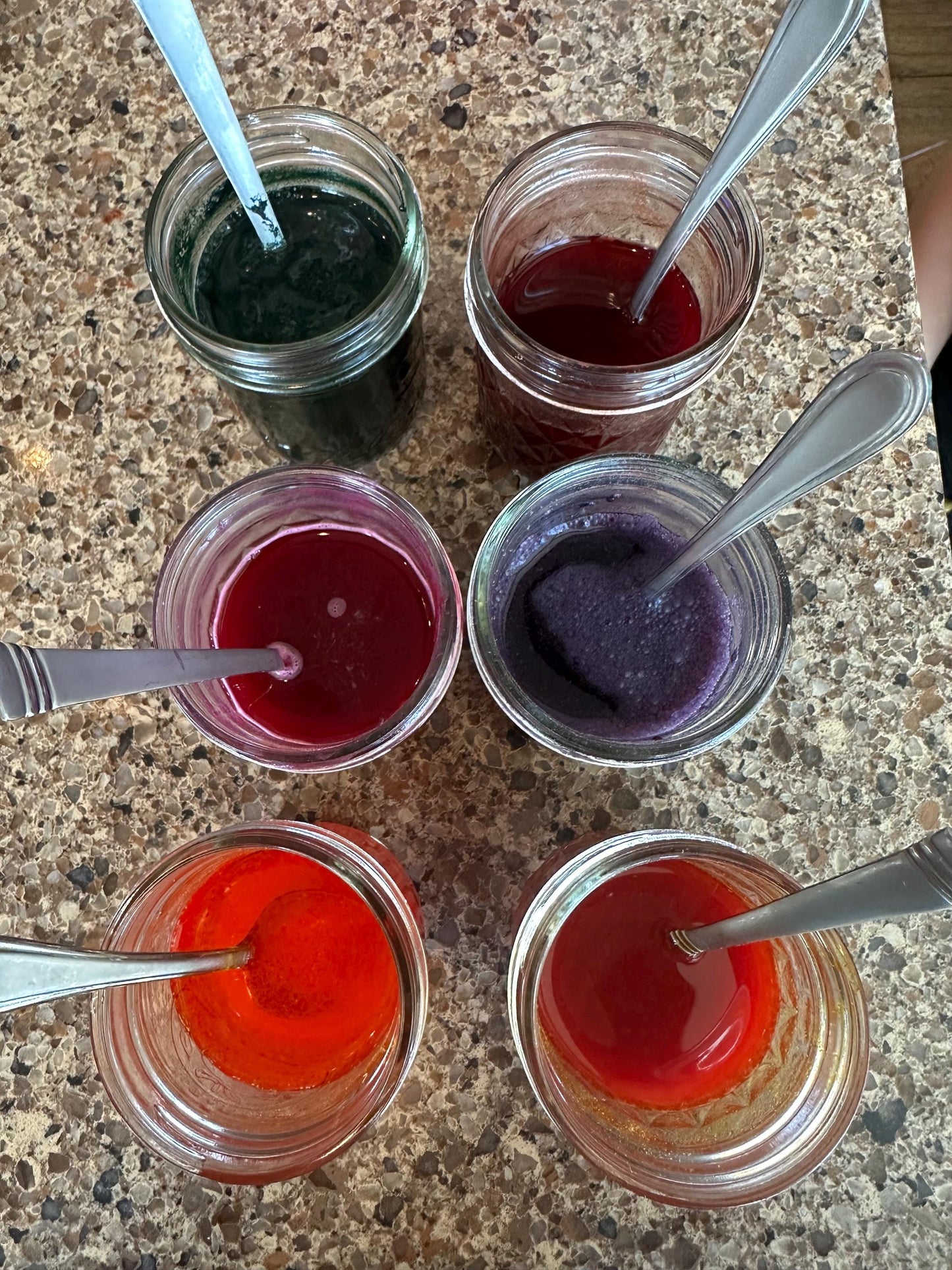 Organic & artificial dye free Easter egg coloring/dye kit with bonus Easter grass kit!