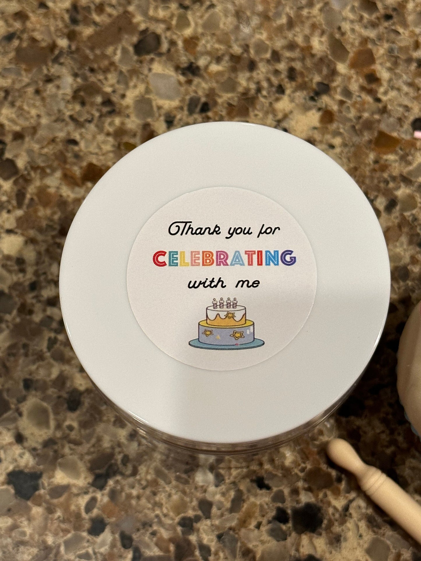 Organic Playdough sensory jar - BIRTHDAY PARTY FAVOR jar - Create & Decorate a cupcake!