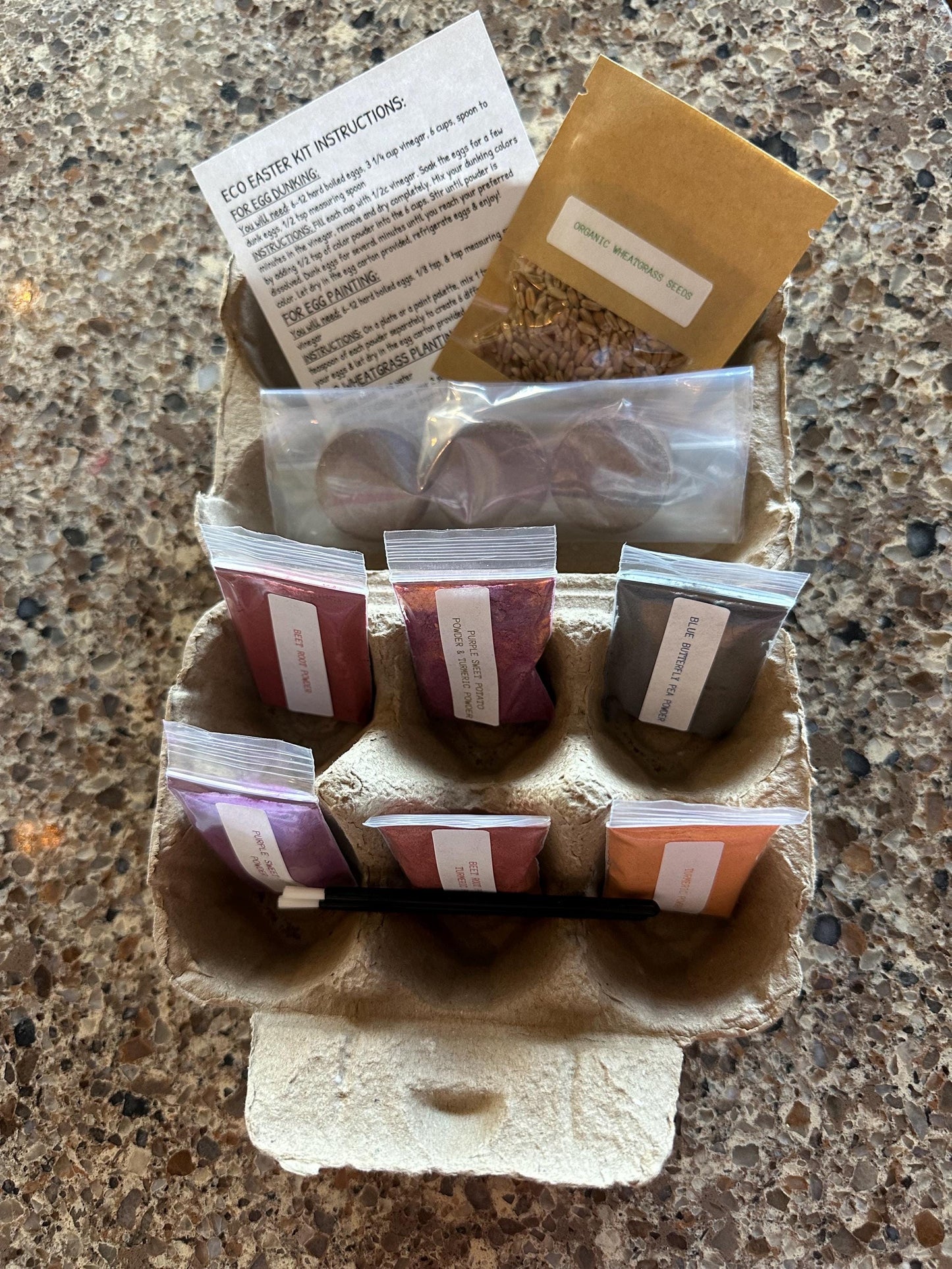 Organic & artificial dye free Easter egg coloring/dye kit with bonus Easter grass kit!