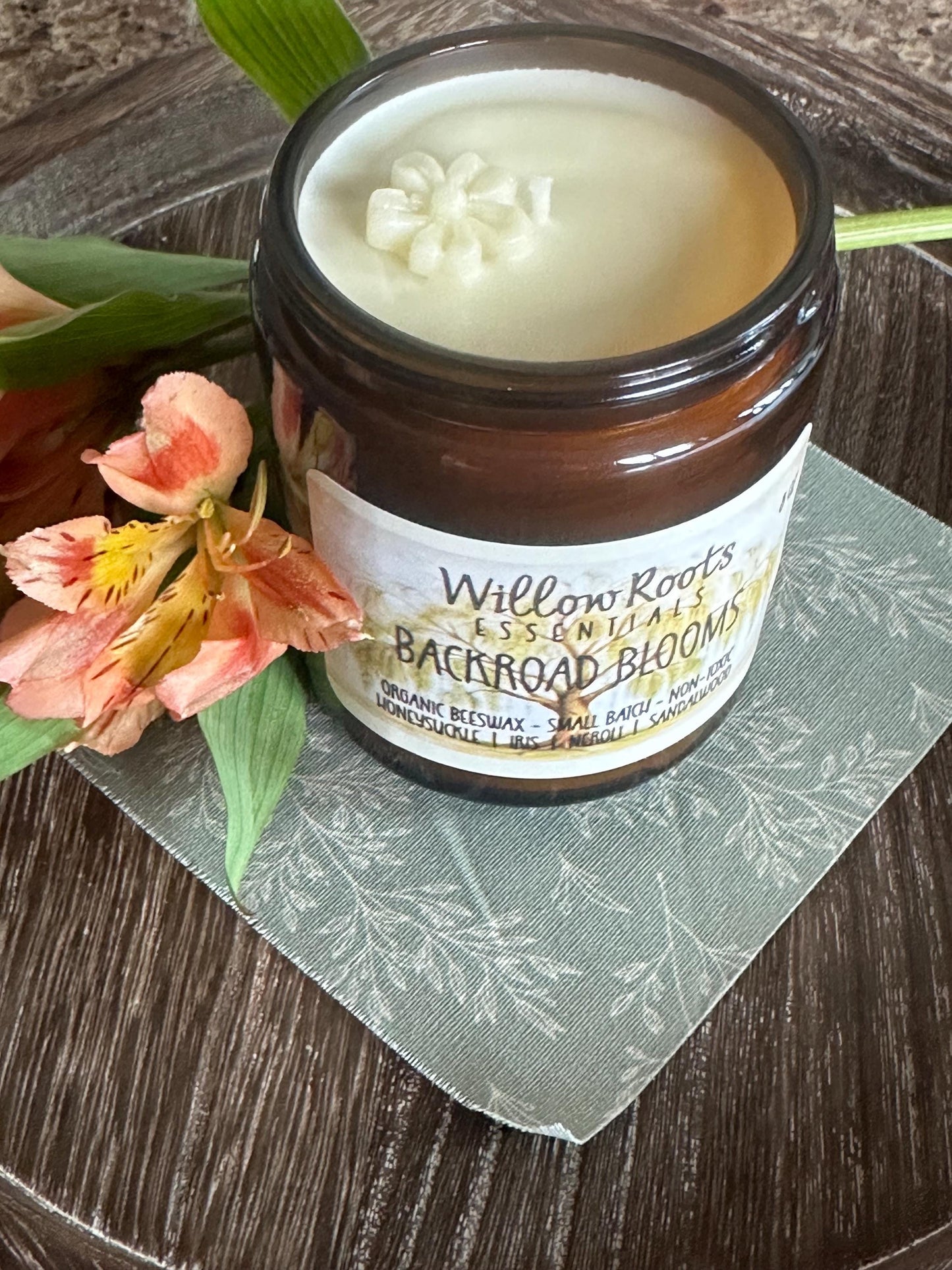 Pure Organic Beeswax Candle - Clean ingredient, non-toxic candles - wax bee, leaf, pumpkin, & flower charms - NEW FALL CANDLES